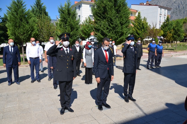 Kargı’da 30 Ağustos törenle kutlandı