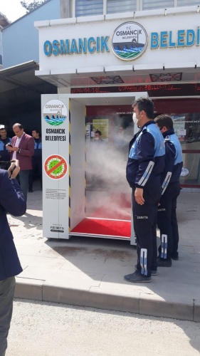 Dezenfektan tüneline yoğun ilgi