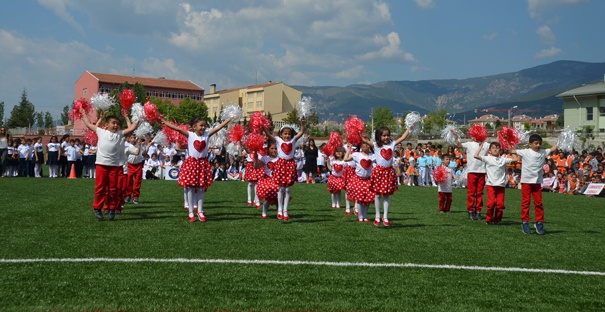 Kargı’da 23 Nisan’a coşkulu kutlama