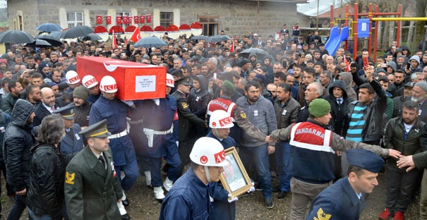 Hakkari şehidi son yolculuğuna uğurlandı