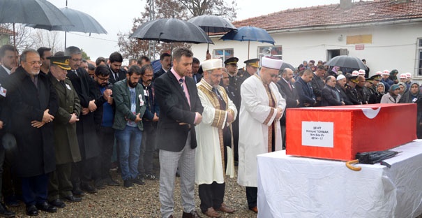 Hakkari şehidi son yolculuğuna uğurlandı