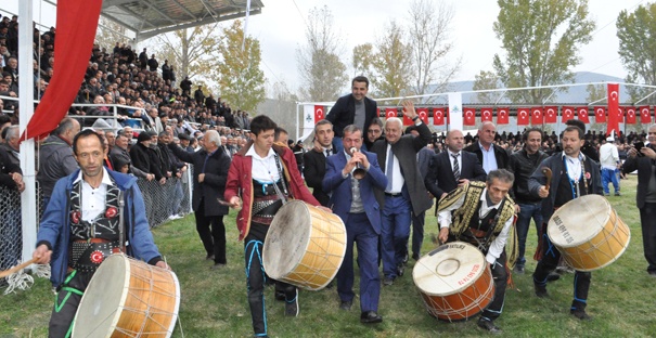 Kargı Güreşleri Kırkpınar’ı aratmadı