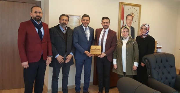 ÇORDEF'li gençler, ziyaretlerini sürdürüyor
