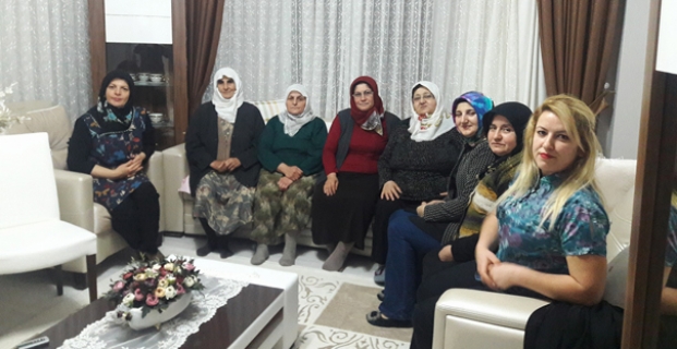 Peker’den Hatice Şen’e geçmiş olsun ziyareti