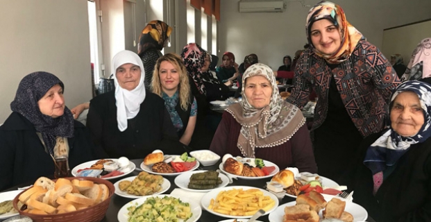 Ak Parti ‘Ulu Çınarları’ unutmadı