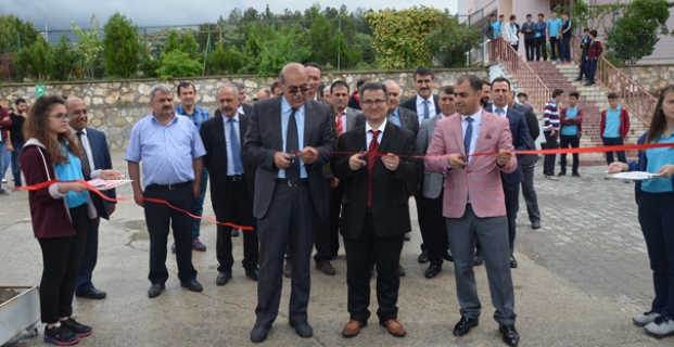 Fen Lisesi'nde Bilim Fuarı