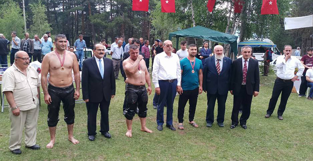 İnceçay'da coşkulu yayla şenliği