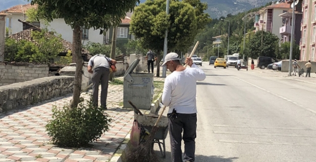 Kargı'da haşerelere karşı savaş açıldı