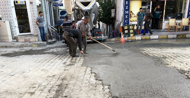 Altyapı çalışmalarına devam