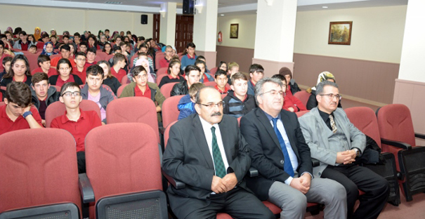 Kargı ÇPL'de "Peygamber ve Gençlik" konferansı