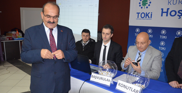 111 TOKİ konutu daha sahibini buldu