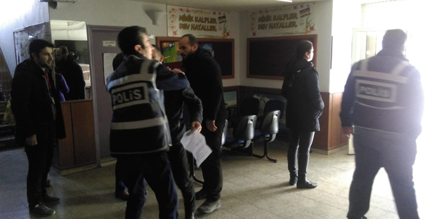 Açıköğretim lise ve orta okulu sınavları yapıldı