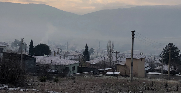 Kargı'ya yılın ilk karı yağdı