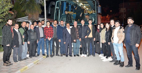 Başkan Şen, üniversite öğrencilerini Çanakkale’ye gönderdi