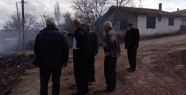 Başkan Özdemir, Çal Köyü’nde mağdurlarla görüştü