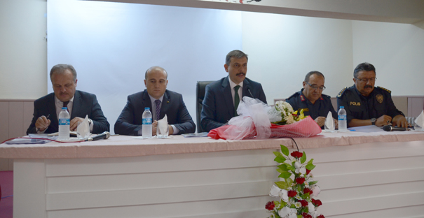 Muhtarlar taleplerini Vali Çiftçi’ye iletti