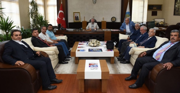 Başkan Aşgın ile görüştüler