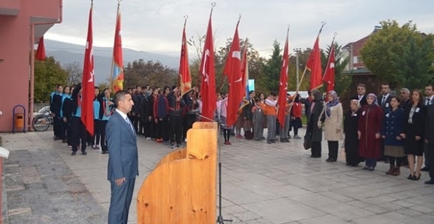 Vatandaşlar Bayrak Törenine davet edildi
