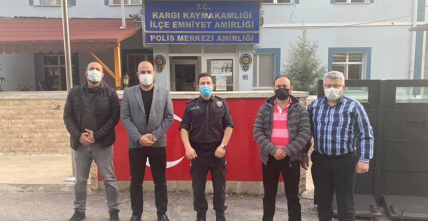 Esnaf Odası Polislerin Haftasını kutladı