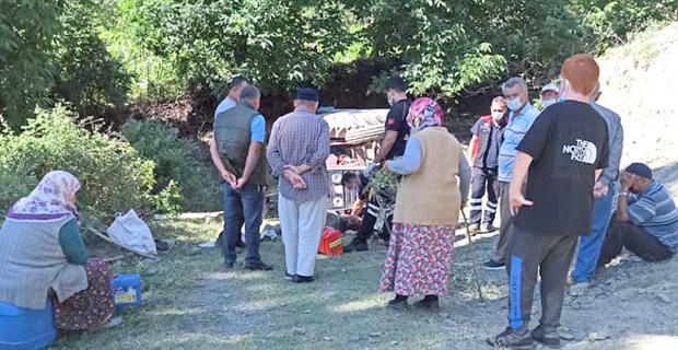 Traktör devrildi, 1 kişi hayatını kaybetti