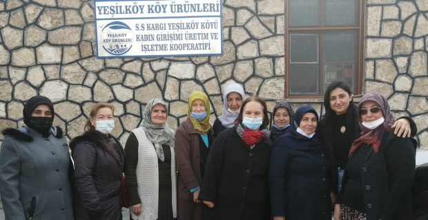 Kargılı kadın girişimcilerle görüştüler