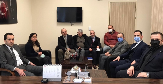 Başhekim ve hastane personelinin bayramını kutladı