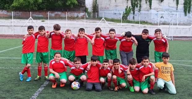 Kargıgücü U-12 takımı lige damga vurdu