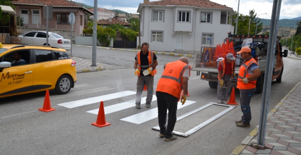 Kargı'da yaya geçitleri yenilendi