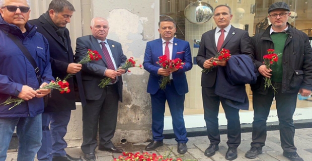 KGK üyeleri İstiklal’de terörü telin etti