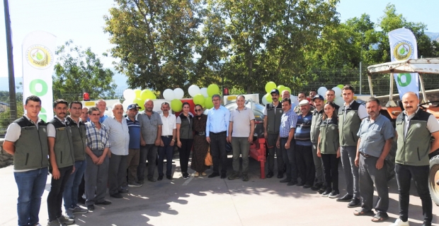 Karakise- Çal- Oğuz köylerine üç adet su tankeri verildi