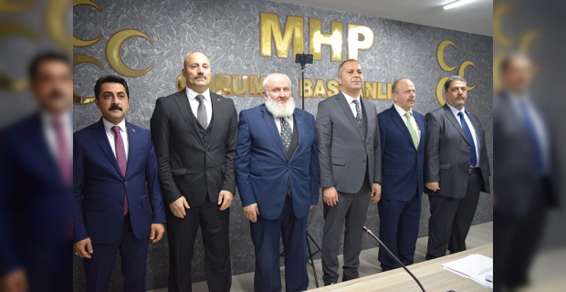 MHP Belediye Başkan aday adaylarını tanıttı