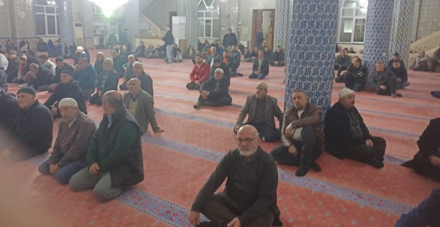 Af ve mağfiret gecesinde camiler doldu
