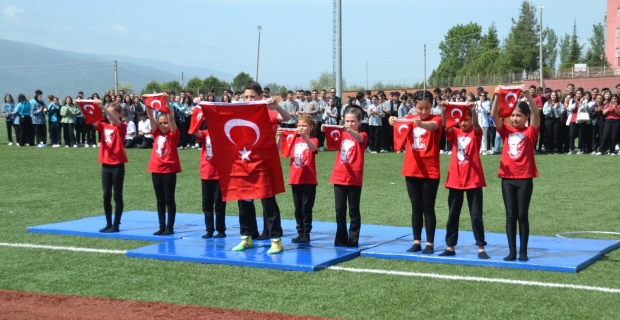 19 Mayıs coşkuyla kutlandı