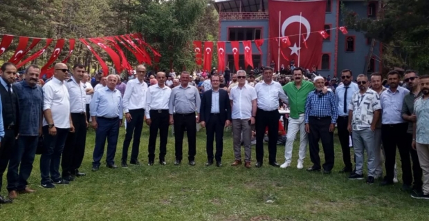 Abdullah Yaylası’nda bayram şenliği düzenlendi