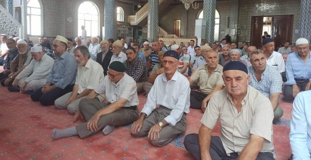 Kargı'da şehitler için Kur'an'ı Kerim ve Mevlidi Şerif okundu 