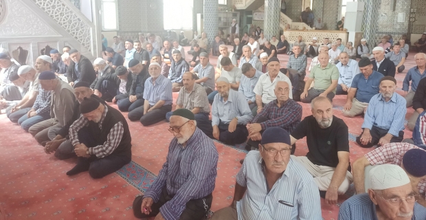 Mevlid-i Nebi ile Camiler ve Din Görevlileri Haftası kutlandı