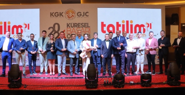 4. Küresel Başarı Ödülleri sahiplerine muhteşem bir törenle verildi