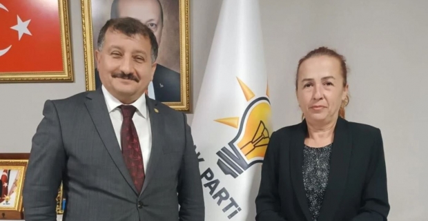 Kargı’da yeni dönem: AK Parti'de Av. Gülhan Demiral İlçe başkanı oldu!