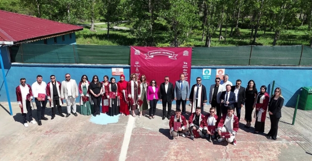 Hitit Üniversitesi mezuniyet töreninde coşku ve gurur bir aradaydı