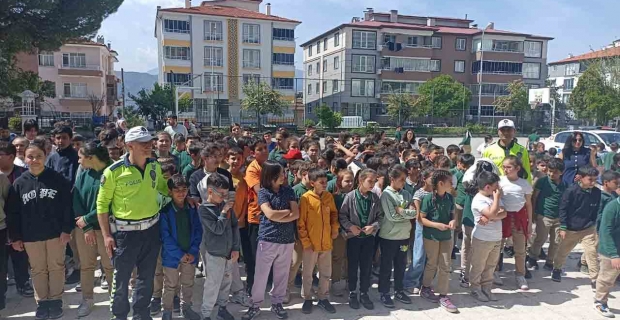 Kargı’da Geleceğin Sürücüleri Trafik Kurallarıyla Tanıştı
