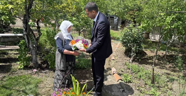 Kargı’da Şehit Annelerine Anneler Günü Sürprizi