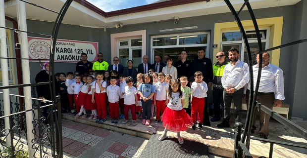 Minikler fotoğraflarla Kargı’yı tanıttı