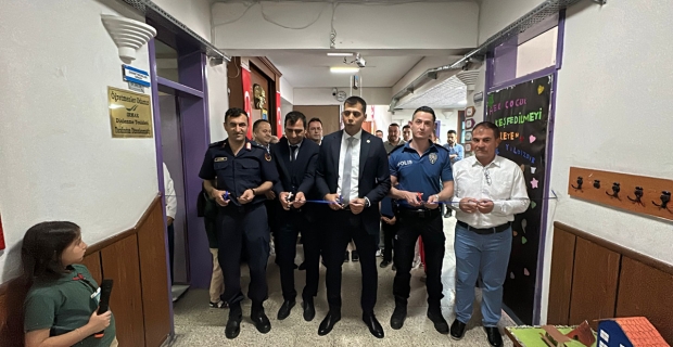 Atatürk İlkokulu’nun ‘Sıfır Atık ve STEM’ Sergisi yoğun ilgi gördü