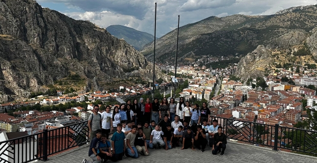Kargı Atatürk Ortaokulu öğrencilerinden Amasya’ya eğitim gezisi