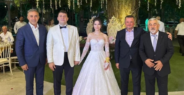 Başkan Dereli, Kurt ve Aytaç ailesinin mutluluğuna ortak oldu