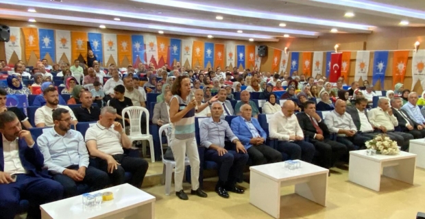 Gülhan Demiral’dan net mesaj: “İlçemiz için mücadelemiz sürecek, iltifat beklemiyoruz”