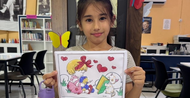Minikler keçeli kalemlerle hayallerini renklendirdi