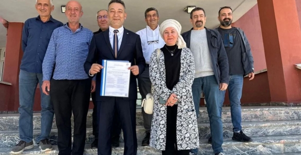 Hakan Çelik mazbatasını aldı