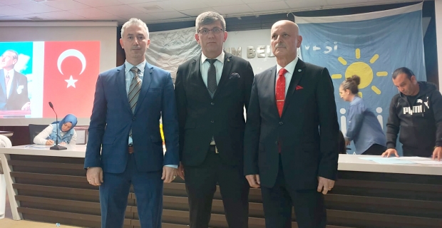 İYİ Parti İlçe Başkanı Cemil Sözen güven tazeledi