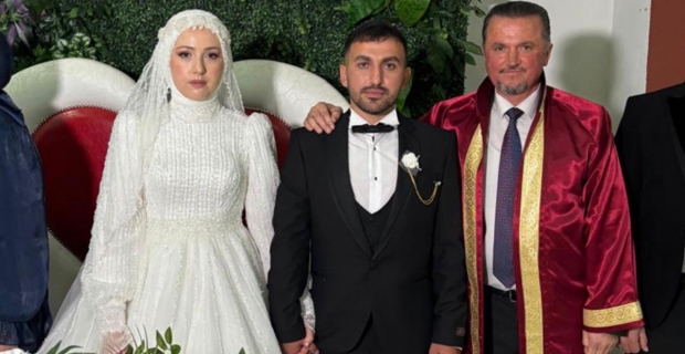 Öznur ve Hüseyin Eken çiftinin nikahını Başkan Dereli kıydı